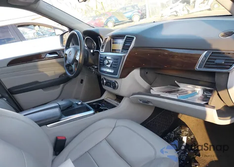 2012 Mercedes-Benz Ml 350 4Matic z USA, uszkodzony, nr VIN 4JGDA5HB4CA022773